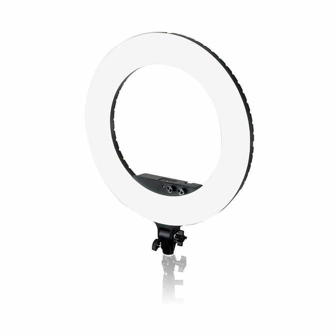 Caruba_Round_Vlogger_02.jpg