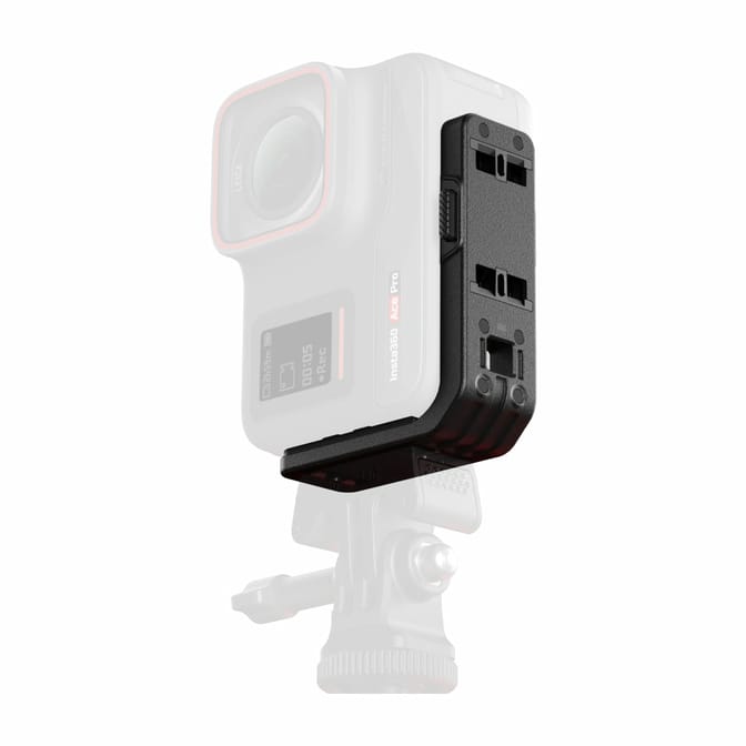 Insta360-CINSAAXT-01.jpg