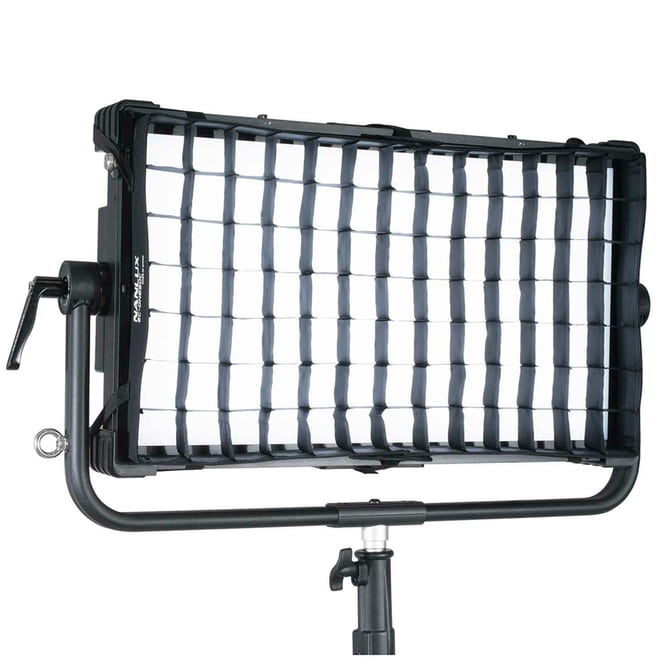 _0000_Nanlite-EC-DN650C-002.jpg