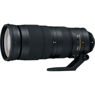 Zumirent Nikon Nikkor AF-S 200-500mm/5.6E ED VR