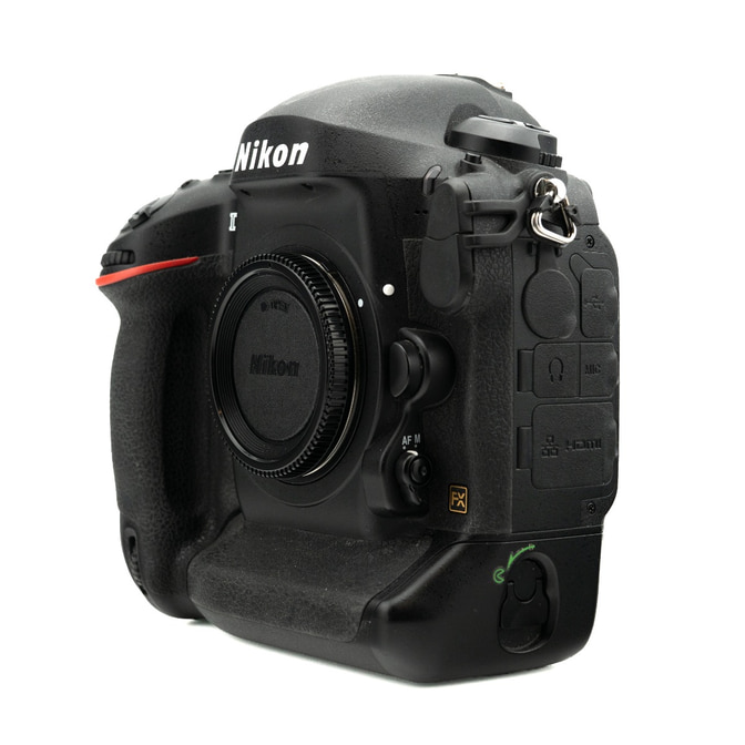 Occasion Nikon D4