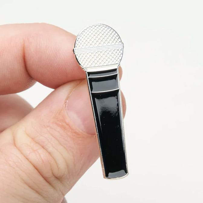ShureSm58DynamicMicrophoneEnamelPin-Iconicmusicgearaccessory26_720x Kopie.jpg