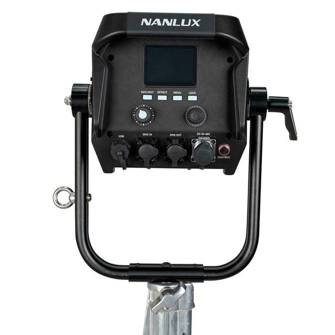 _0000_Nanlite-Evoke-1200-ST-KIT-007.jpg