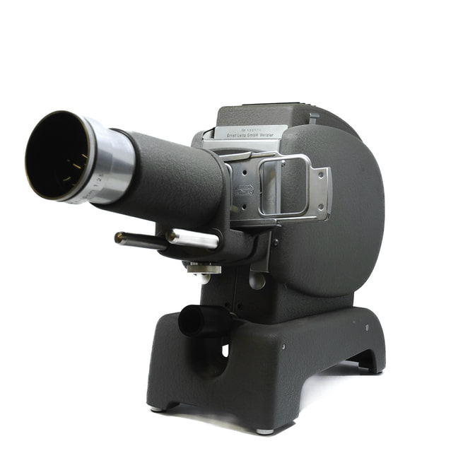 Occasion Leitz Prado 250 Vintage