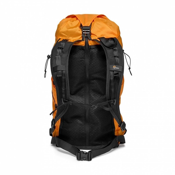 Lowepro-RunAbout-Rucksack-18L-3.jpg