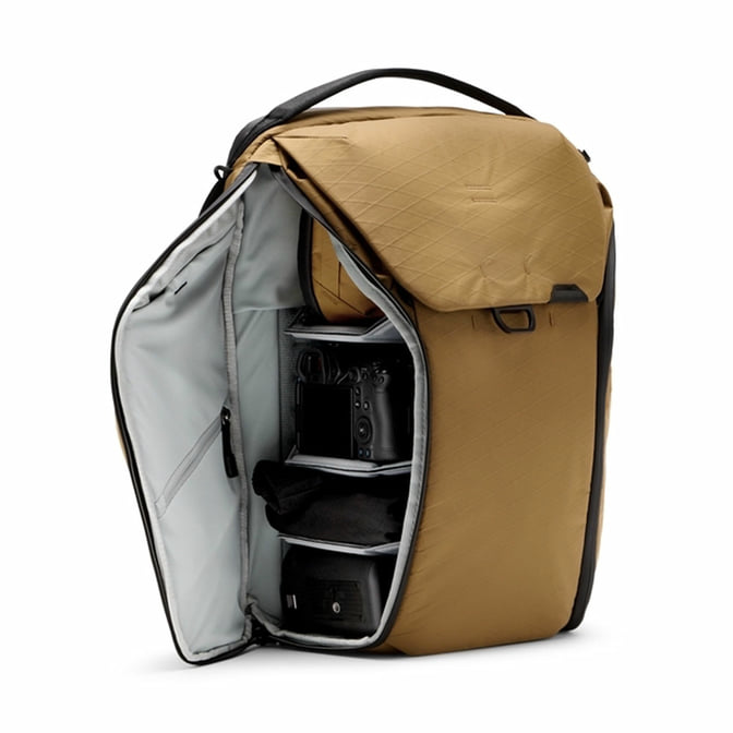 PeakDesign-46BEDB30CY3-02.jpg