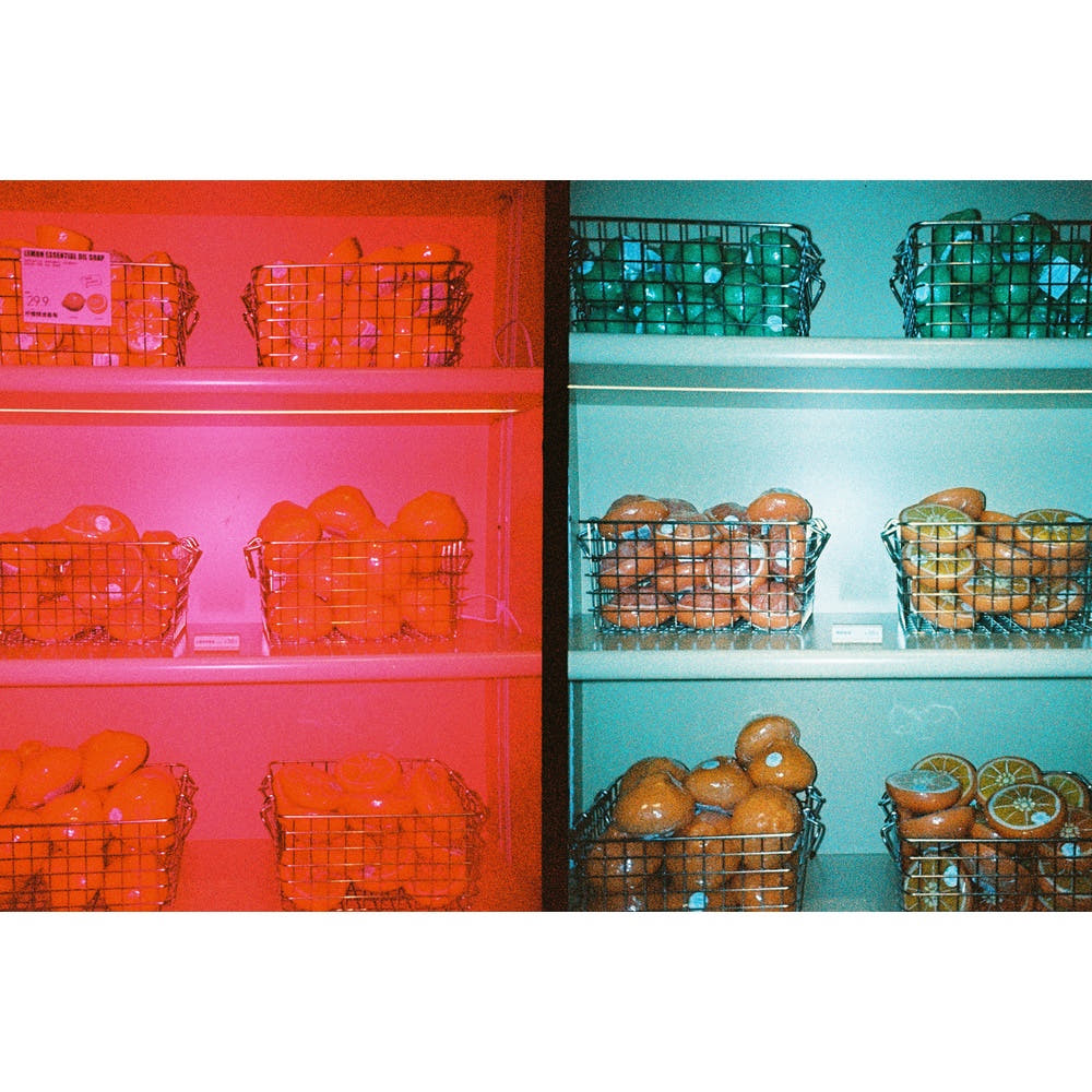 2026-04-30__CN__jane-fan__staff__zin-zhang__half-frame_simple-use-camera-classicolor-200-135-film__0