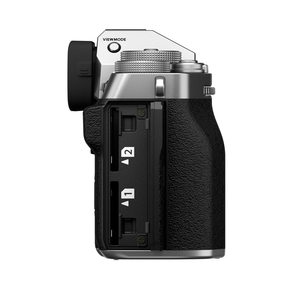 Fujifilm_X-T5_body_silver_06.jpg