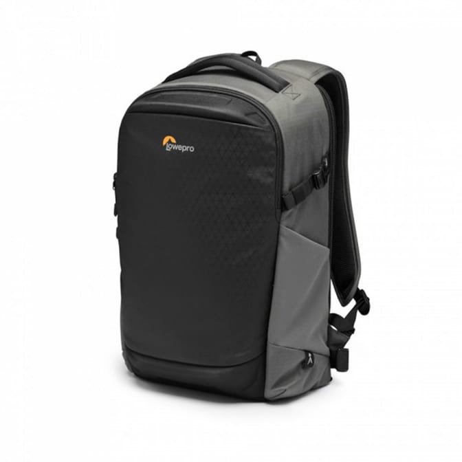 camera-backpack-lowepro-flipside-iii-lp37351-pww_600x600 Kopie.jpg
