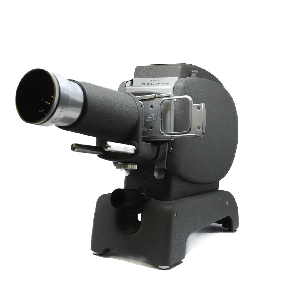 Occasion Leitz Prado 250 Vintage