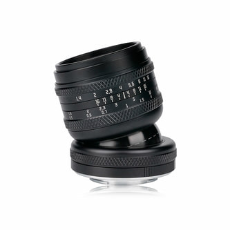 AstrHori_50mm_f14_Tilt.jpg