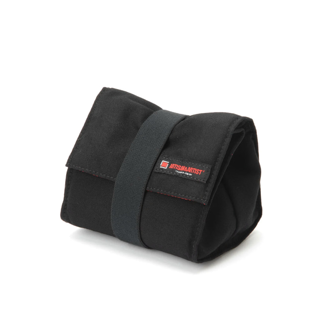 Artisan & Artist ACAM-75 Soft Pouch (S) - Black.jpg