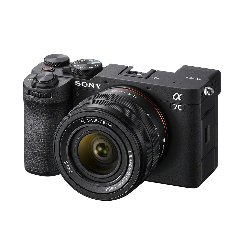 sony_a7cm2_body_black_04.jpg