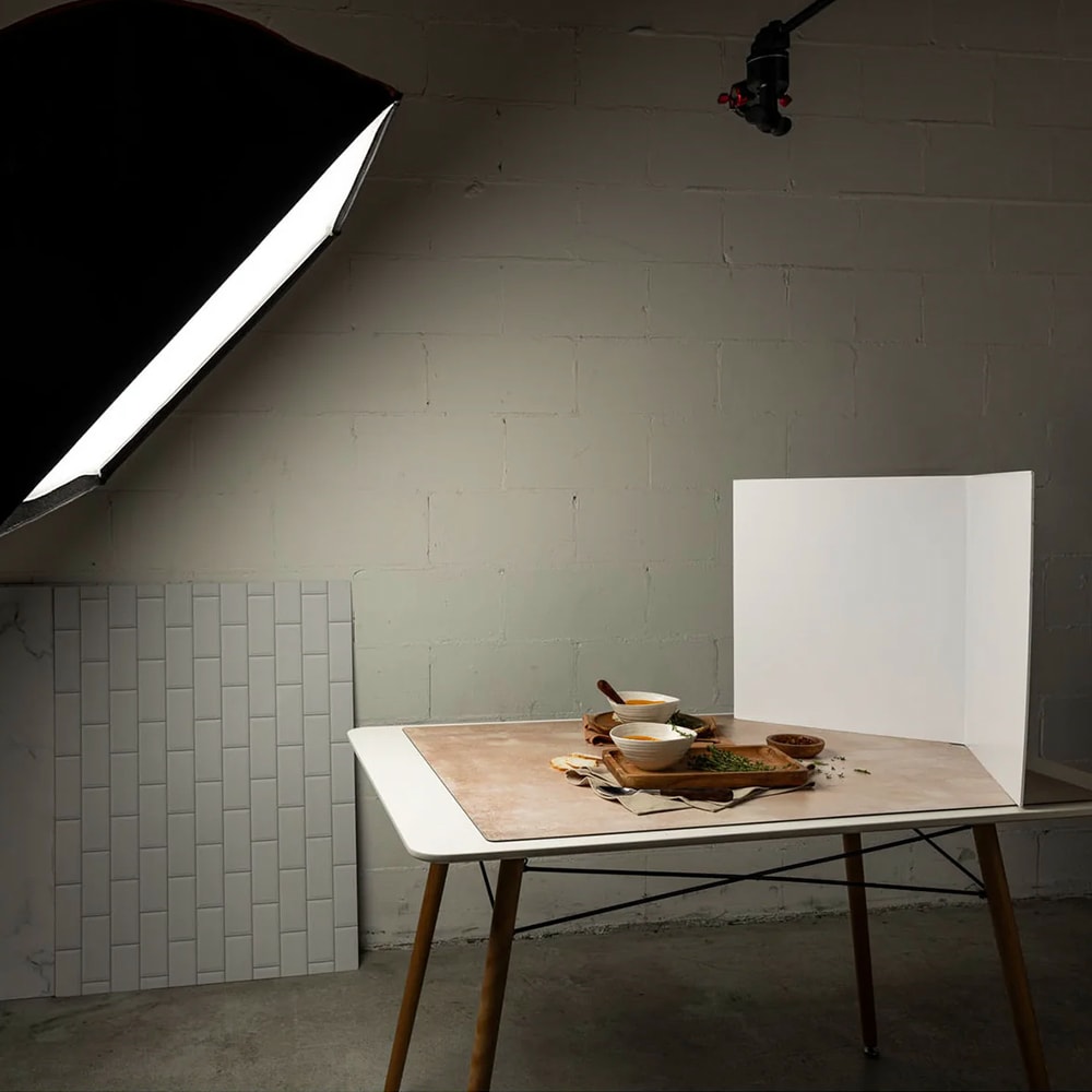 Tabletop-V-Flat-Medium-2.jpg