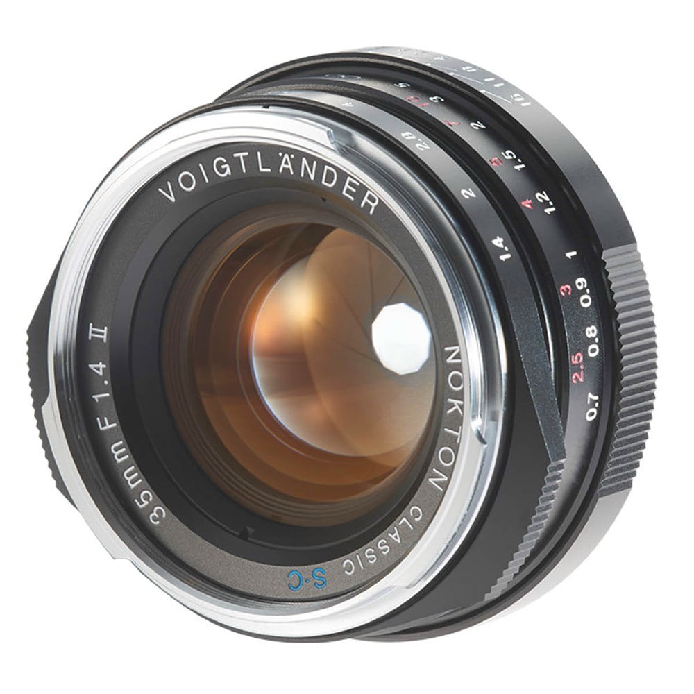 Voigtländer_35 mm1,4 Nokton VM II.jpg