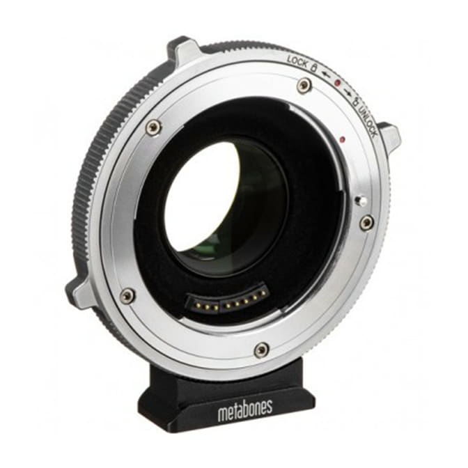 metabones-mb_spef-m43-btb---canon-ef-to-bmpcc4k-t-cine-speed-booster-ultra-0-64x Kopie.jpg