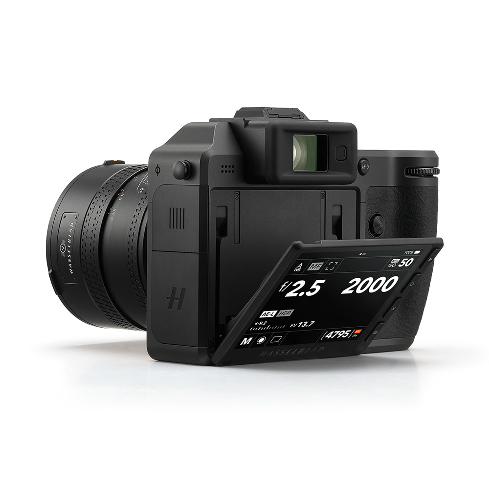 Rear Left View-X2D II 100C & XCD 55V-Display Tilted 45°.jpg
