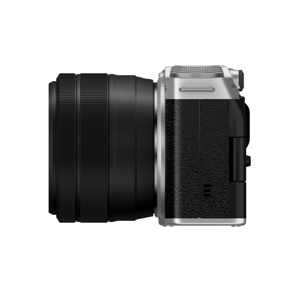 Fujifilm_X-M5_Kit_silver_06.jpg