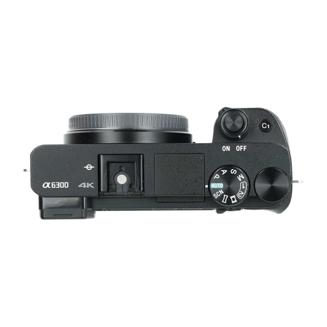 Sony Alpha 6300 + Cage_4.jpg