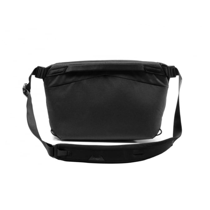 Peak_Design_Everyday_Sling_10L_v2_PFAS_Free_Black2.jpg