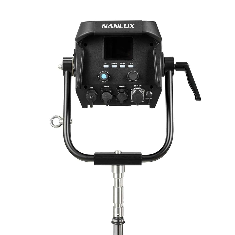 _0000_Nanlite-Evoke-1200B-ST-KIT-006.jpg