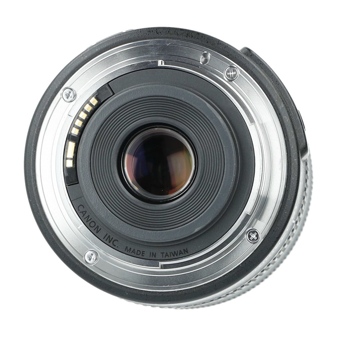 Canon EF-S 18-135mm F3.5-5.6 IS STM adf_3.jpg