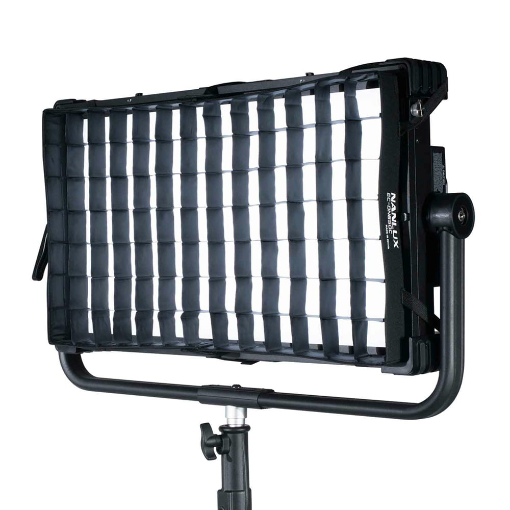 _0000_Nanlite-EC-DN650C.jpg