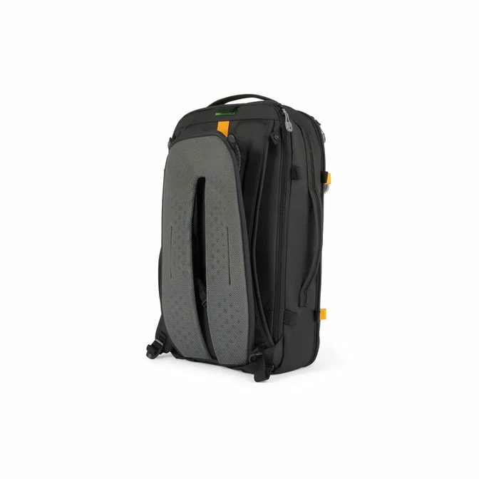 Lowepro_Trekker_Backpack_250_Black_02.jpg