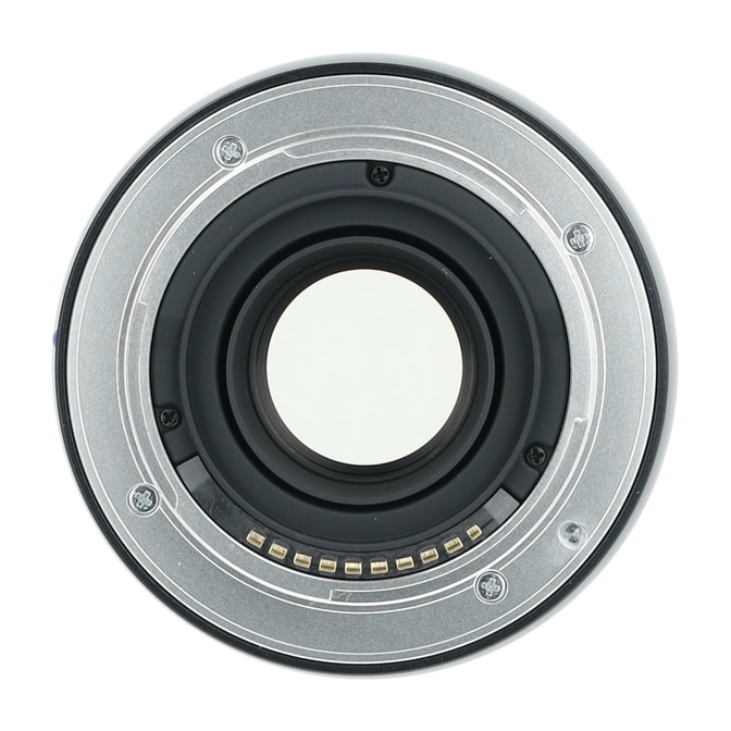 Zeiss 32mm f1.8_3.jpg