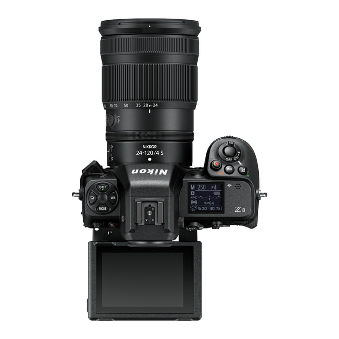 Nikon_Z8_Kit_07.jpg