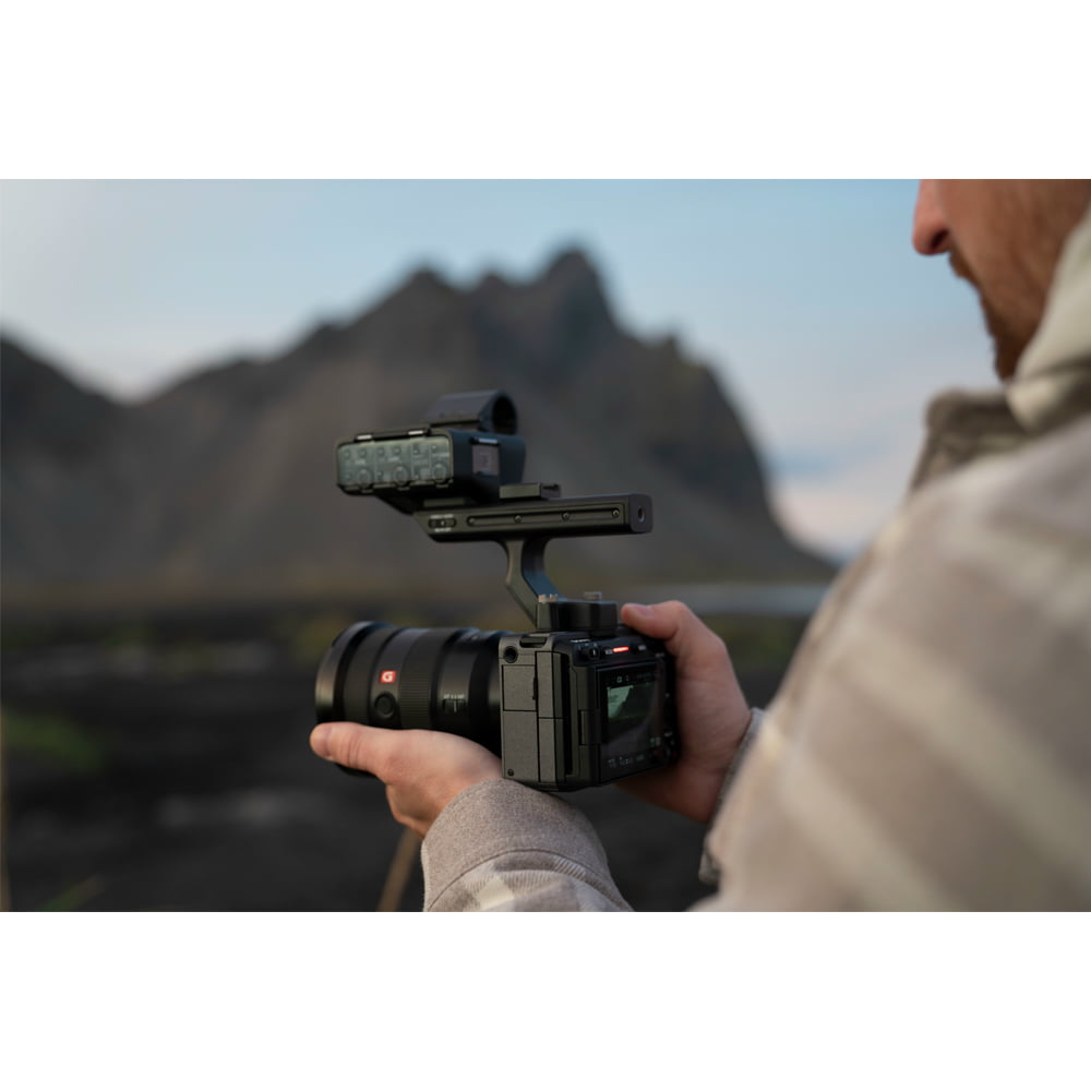 Sony_FX30_Body_05.jpg