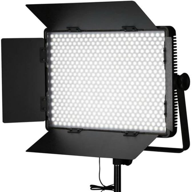 _0000_Nanlite-12-2017-3KIT.jpg