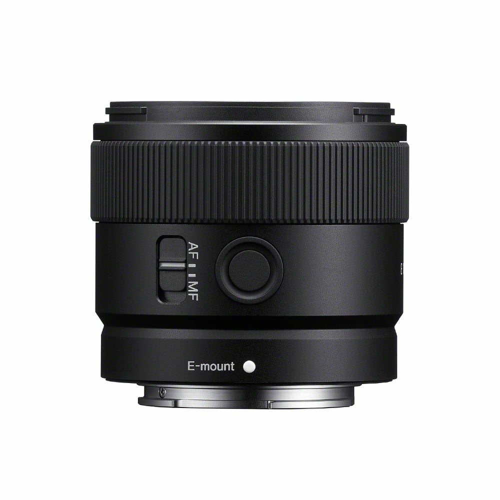 Sony_E_11mm_F1-8_02.jpg
