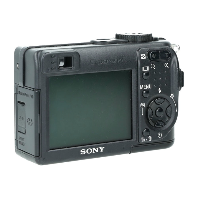 Sony DSC-W12_3.jpg