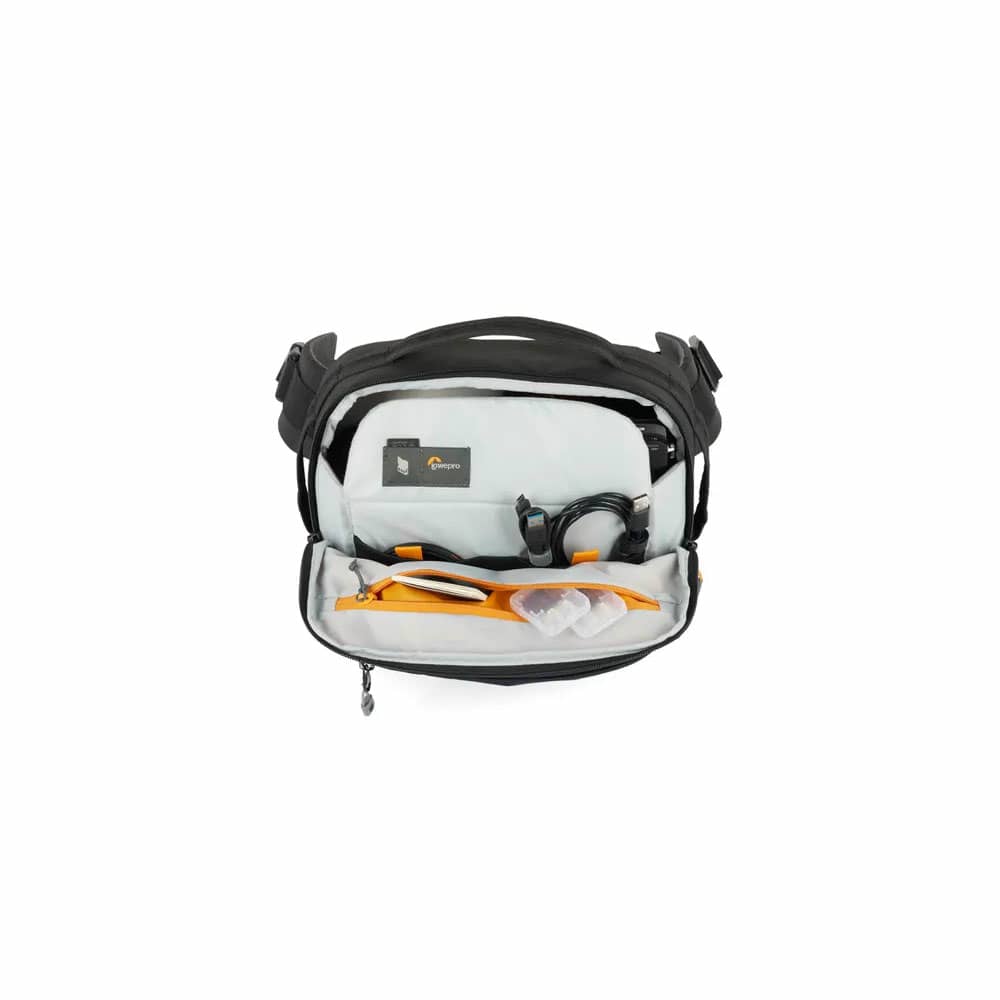Lowepro_Trekker_Lite-SLX_120_03.jpg