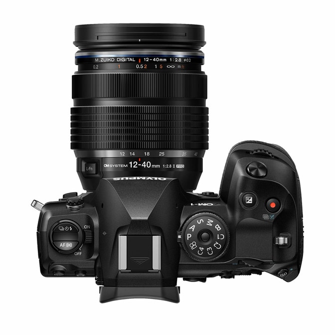 Olympus_OM1Kit_04.jpg