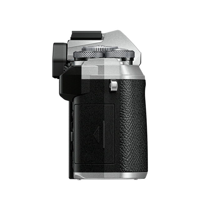 OM-5_Body_silver_02.jpg