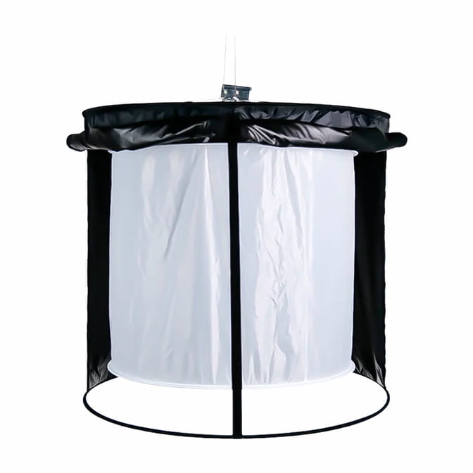 Aputure-Space-Light-Nova-600c.jpg