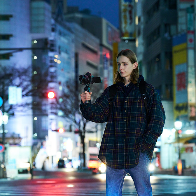 Sony-ZV-E1-Kit-4-1000px.jpg