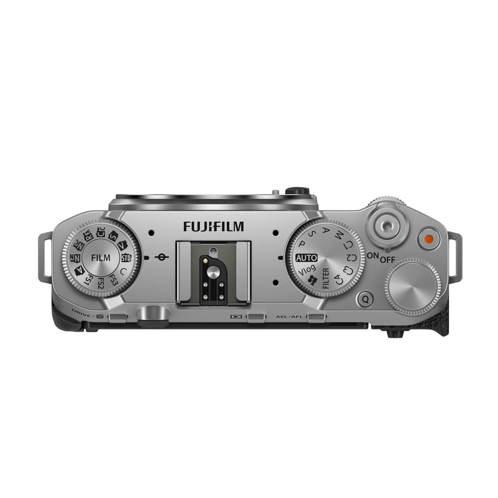 Fujifilm_X-M5_Body_silver_05.jpg