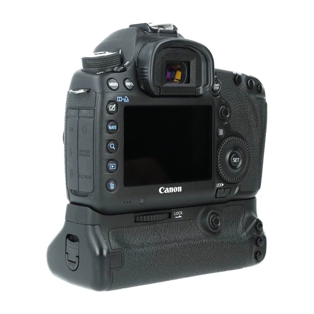 Canon EOS 5D Mark III + Baterigriff_3.jpg