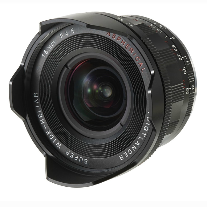15mm_F4_5_SuperWideHeliar_Modell2014_liegend.jpg
