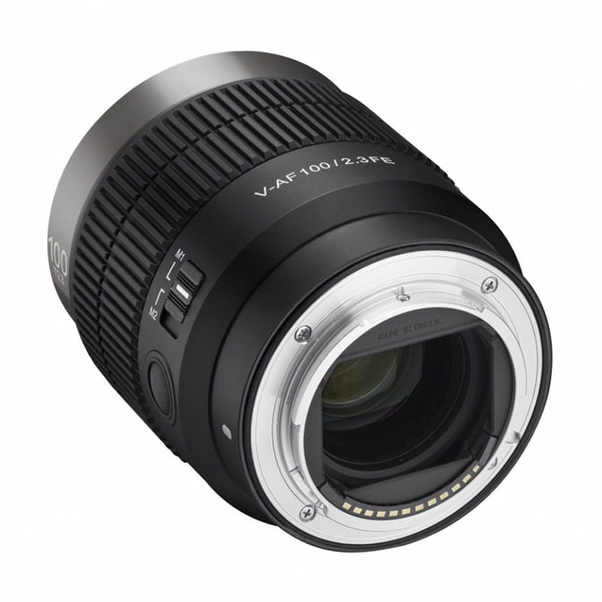 Samyang-V-AF-100mm-23-FE-02.jpg