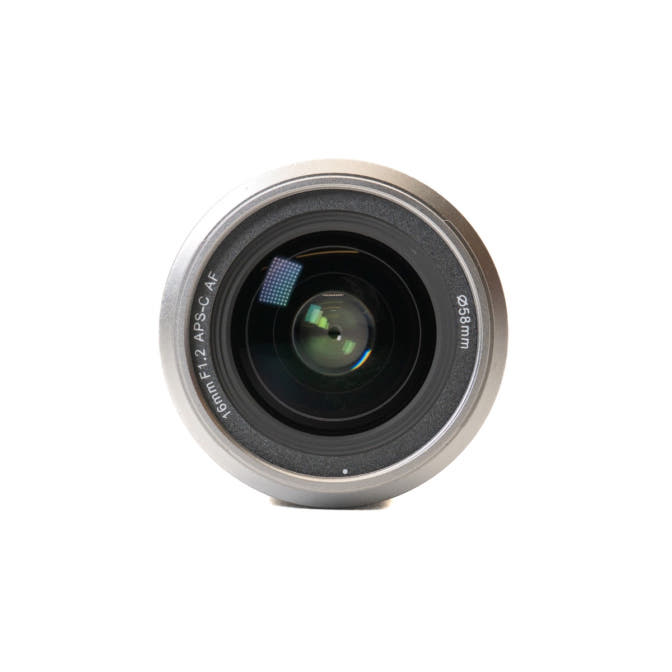 Occasion Sirui 16mm F 1.2 APS-C AF Schwarz 16mm/1,2