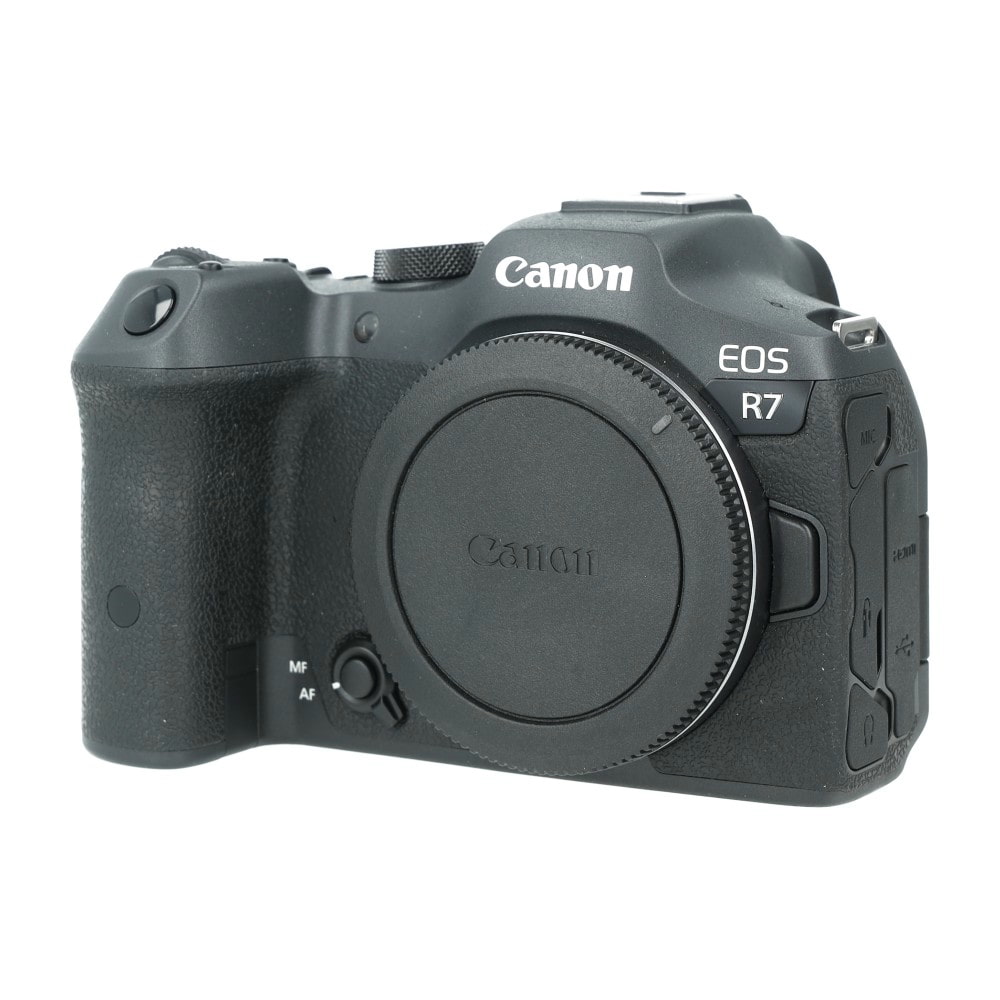 Canon EOS R7_2.jpg