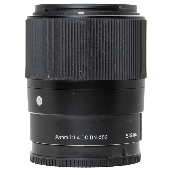 Occasion Sigma 30mm f/1.4 DC DN Contemporary - Sony E Mount