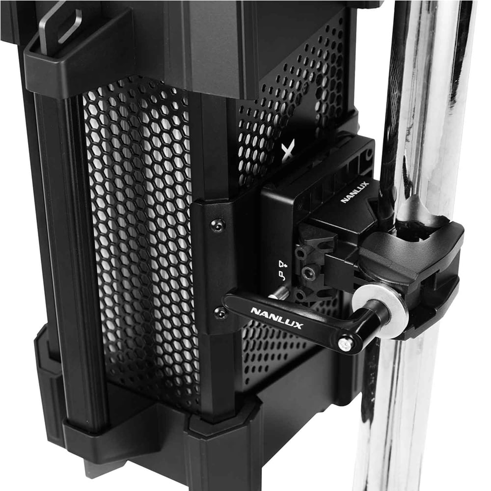 _0000_Nanlite-AS-CP-QR-EV-006.jpg