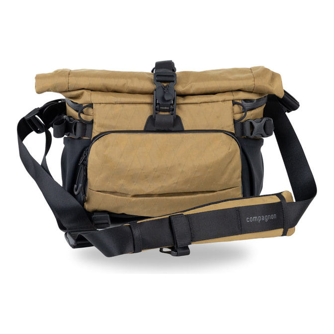 Element sling 7L 2.0 - Desert Brown - 01.jpg