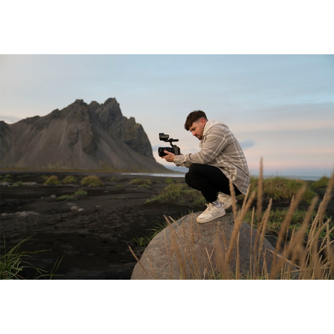 Sony_FX30_Body_04.jpg