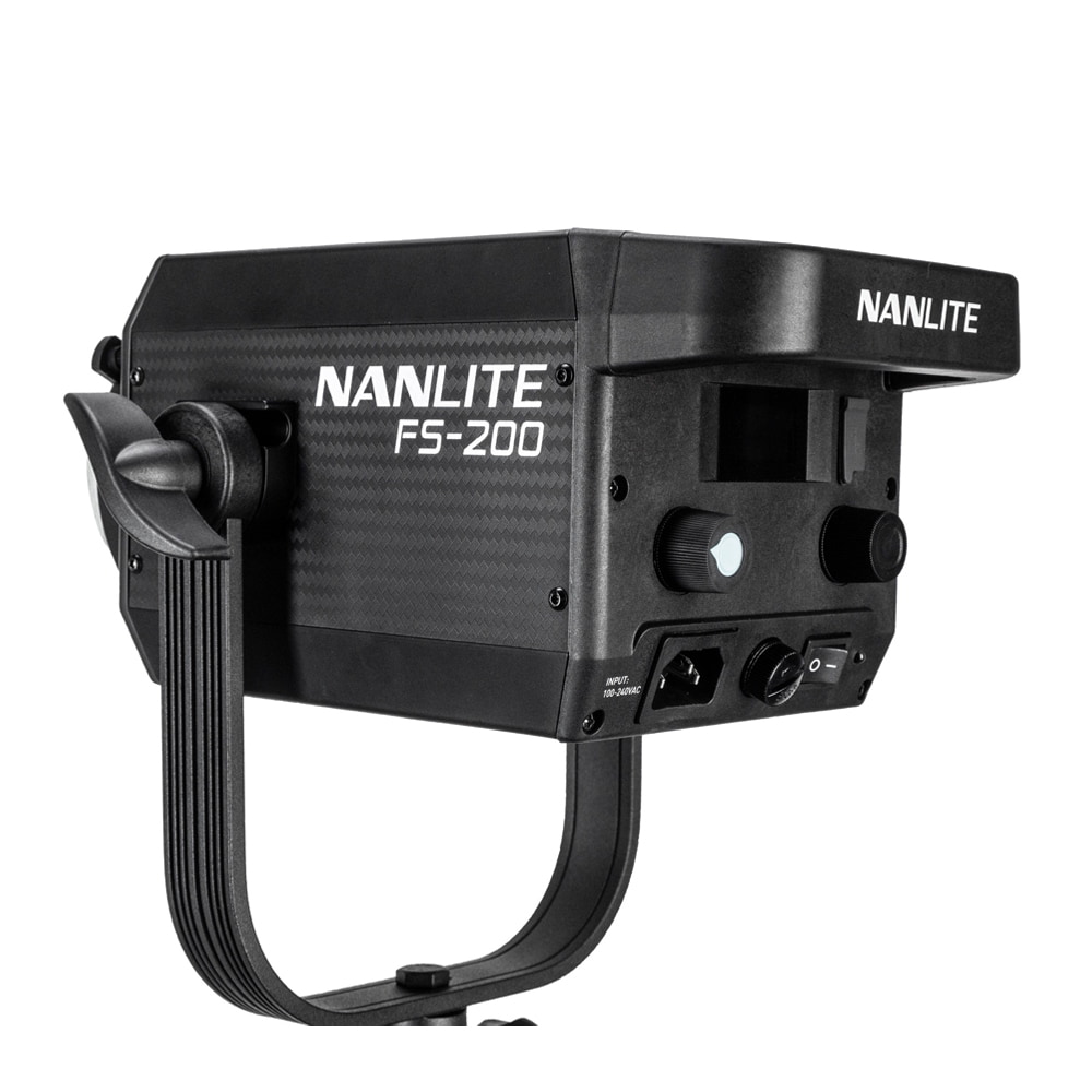 _0000_Nanlite-FS-200-2KIT-S-001.jpg